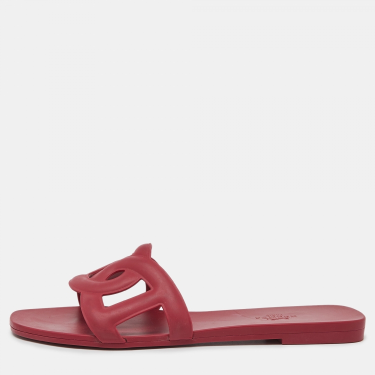 Pre Owned Hermes Red Rubber Aloha Flat Slides Size 39