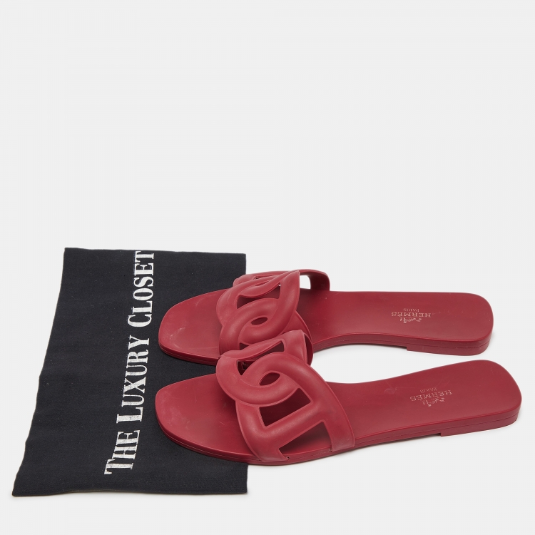 Pre Owned Hermes Red Rubber Aloha Flat Slides Size 39