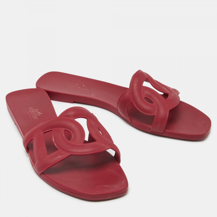 Pre Owned Hermes Red Rubber Aloha Flat Slides Size 39
