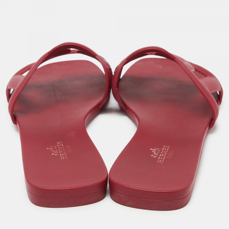 Pre Owned Hermes Red Rubber Aloha Flat Slides Size 39