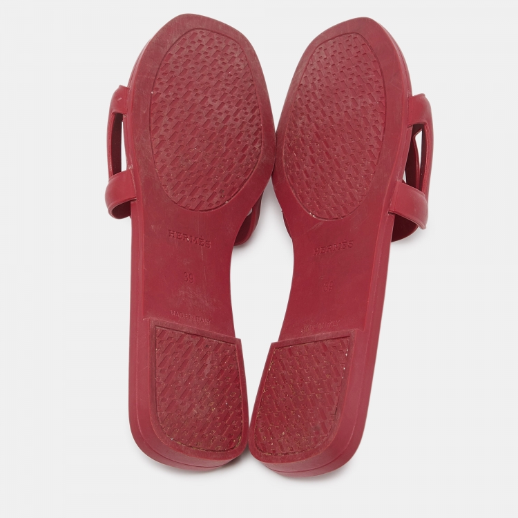 Pre Owned Hermes Red Rubber Aloha Flat Slides Size 39