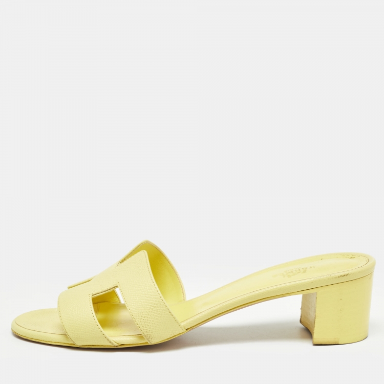 Pre Owned Hermes Yellow Leather Oasis Slide Sandals Size 39