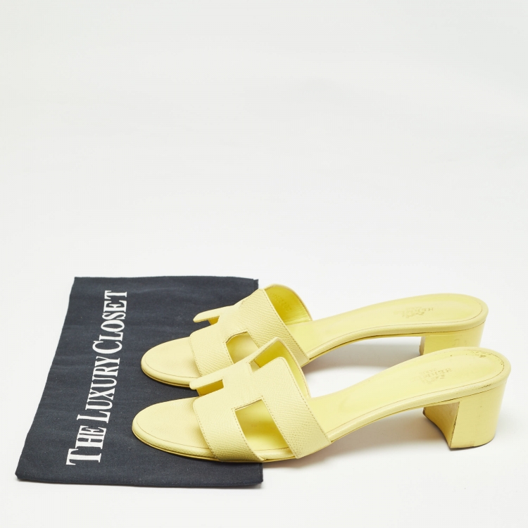 Pre Owned Hermes Yellow Leather Oasis Slide Sandals Size 39
