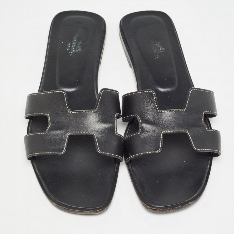 Pre Owned Hermes Black Leather Oran Flat Slides Size 41