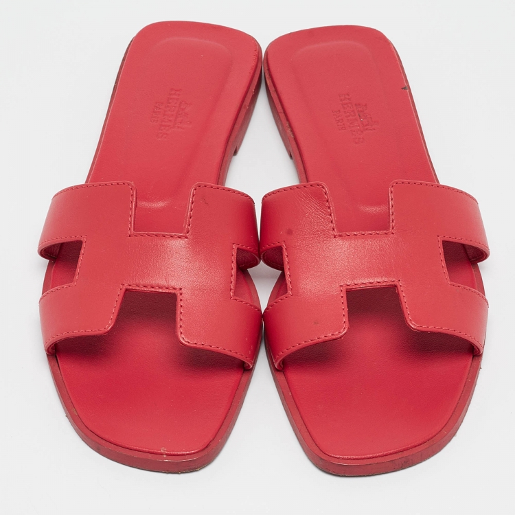 Pre Owned Hermès Pink Leather Oran Flat Slides Size 36