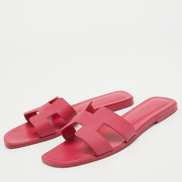 Pre Owned Hermes Pink Leather Oran Flat Slides Size 40