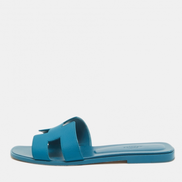 Pre Owned Hermes Blue Leather Oran Flat Slides Size 40