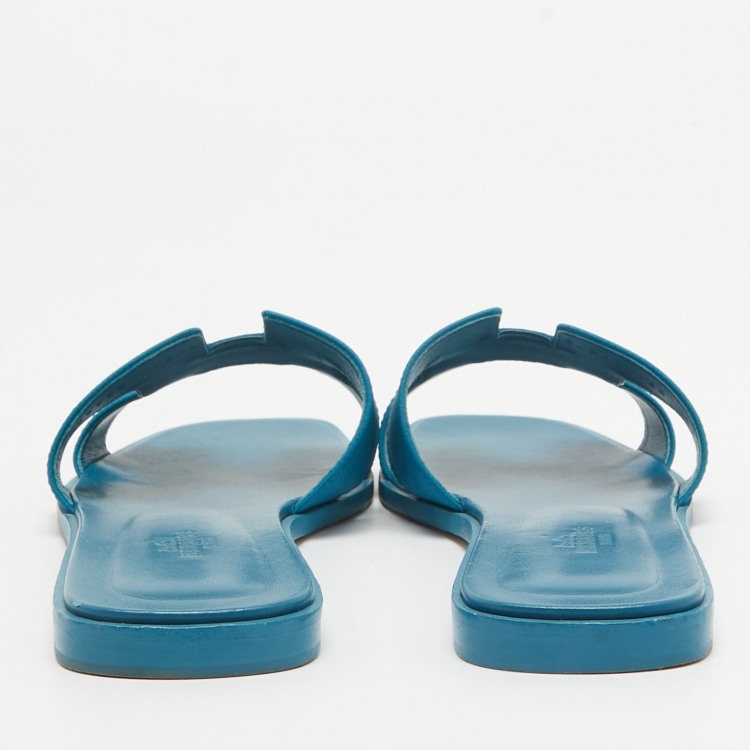 Pre Owned Hermes Blue Leather Oran Flat Slides Size 40
