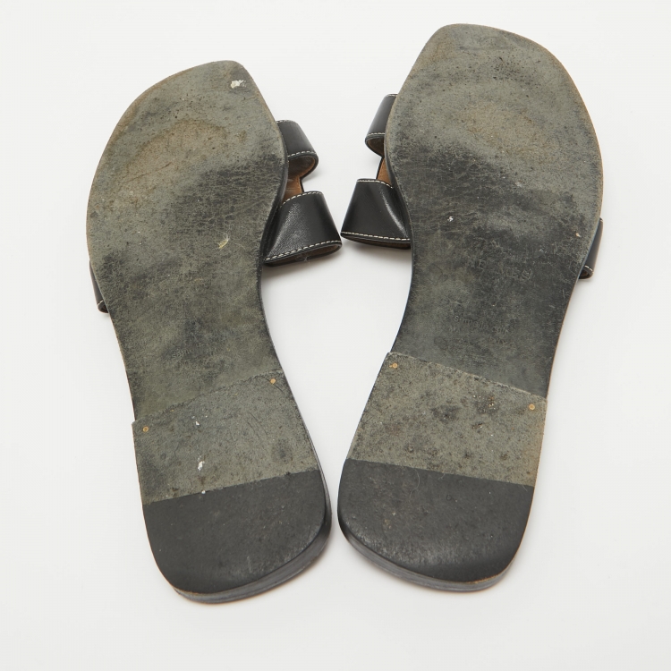 Pre Owned Hermes Black Leather Oran Flat Slides Size 40