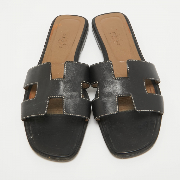 Pre Owned Hermes Black Leather Oran Flat Slides Size 40