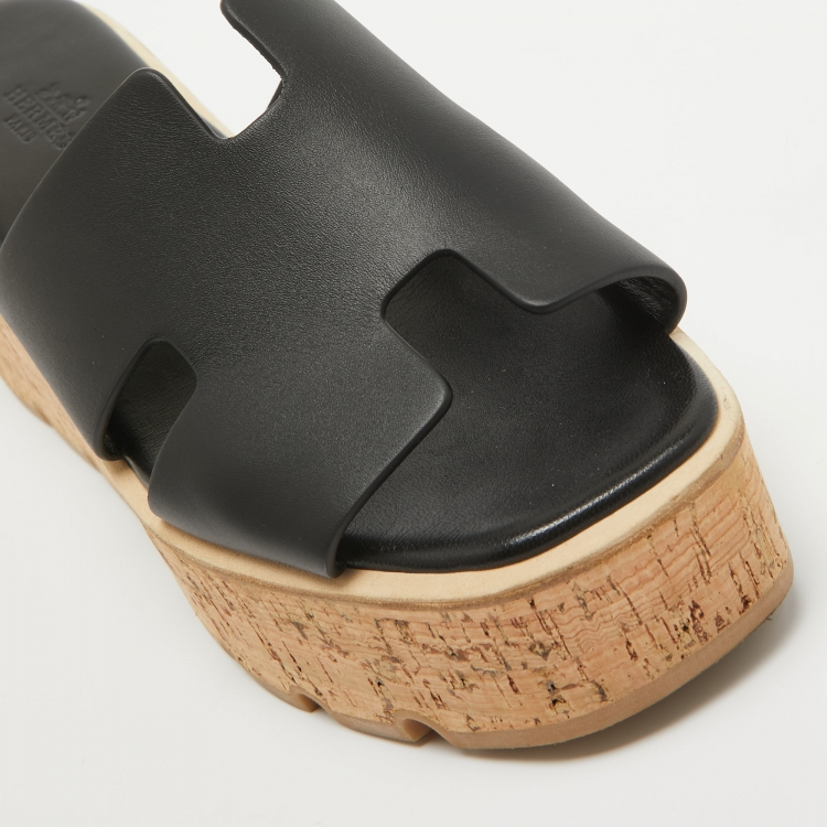 Pre Owned Hermes Black Leather Eze 30 Sandals Size 39