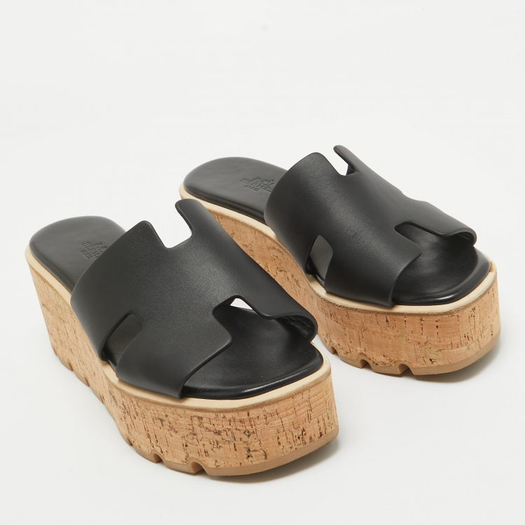 Pre Owned Hermes Black Leather Eze 30 Sandals Size 39