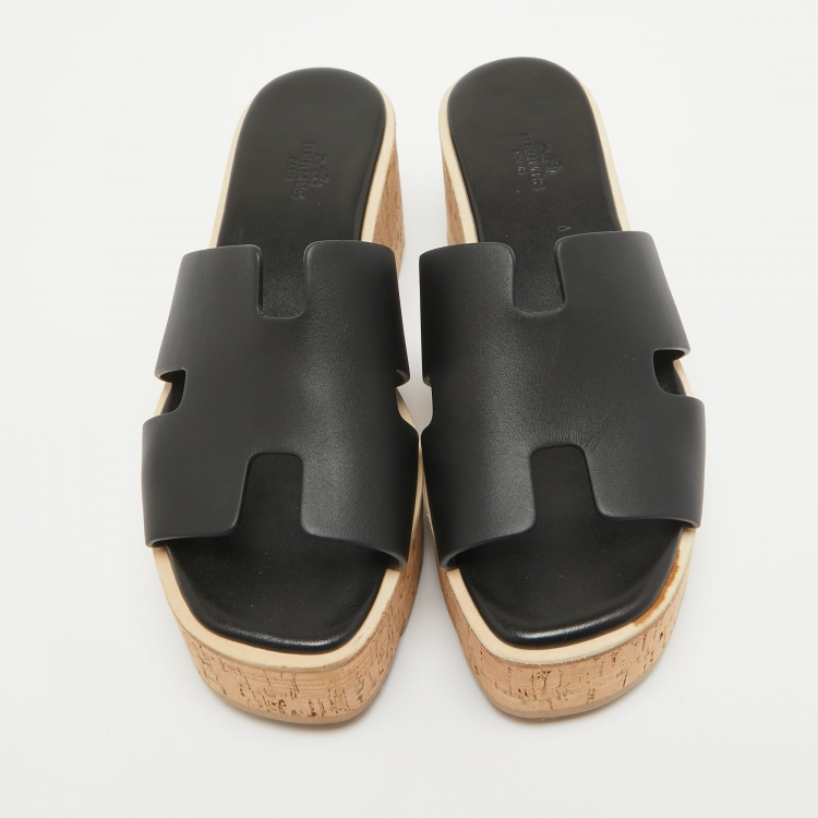 Pre Owned Hermes Black Leather Eze 30 Sandals Size 39