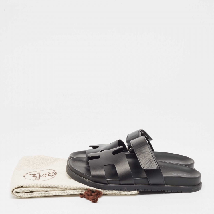 مملوكة مسبقًا Hermes Black Leather Chypre Sandals Size 40