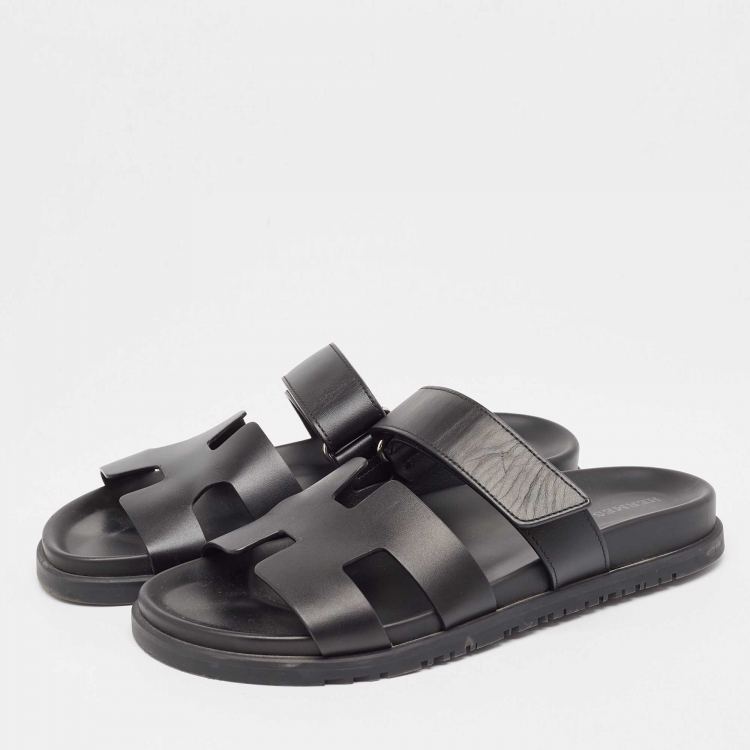 مملوكة مسبقًا Hermes Black Leather Chypre Sandals Size 40