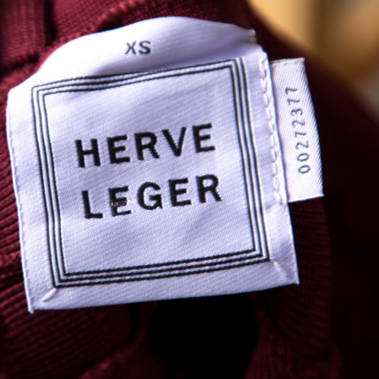 مملوكة مسبقًا Herve Leger Leger Beet Burgundy Knit Nannette Bandage Dress XS