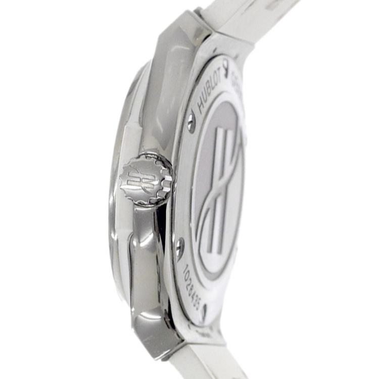 Pre Owned Hublot White Titanium Diamond Classic Fusion Women's Wristwatch 32MM