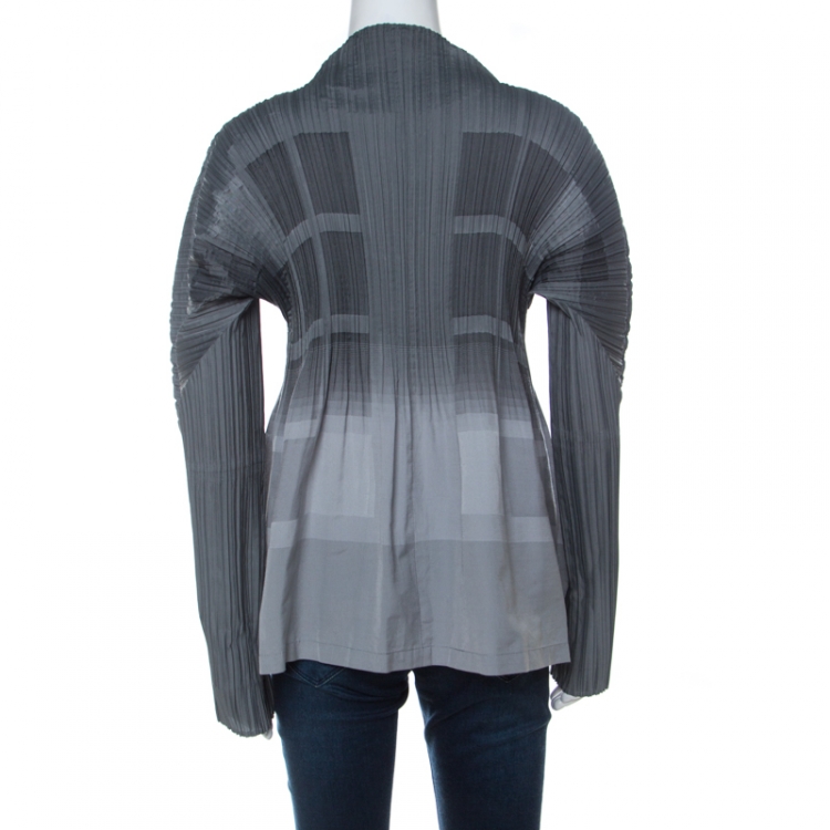 Pre Owned Issey Miyake Grey Plisse Detail Long Sleeve Button Front Shirt S