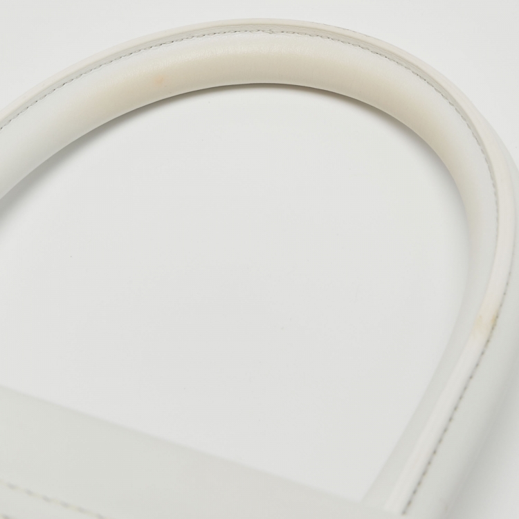 Pre Owned Jacquemus White Leather Le Grand Chiquito Top Handle Bag