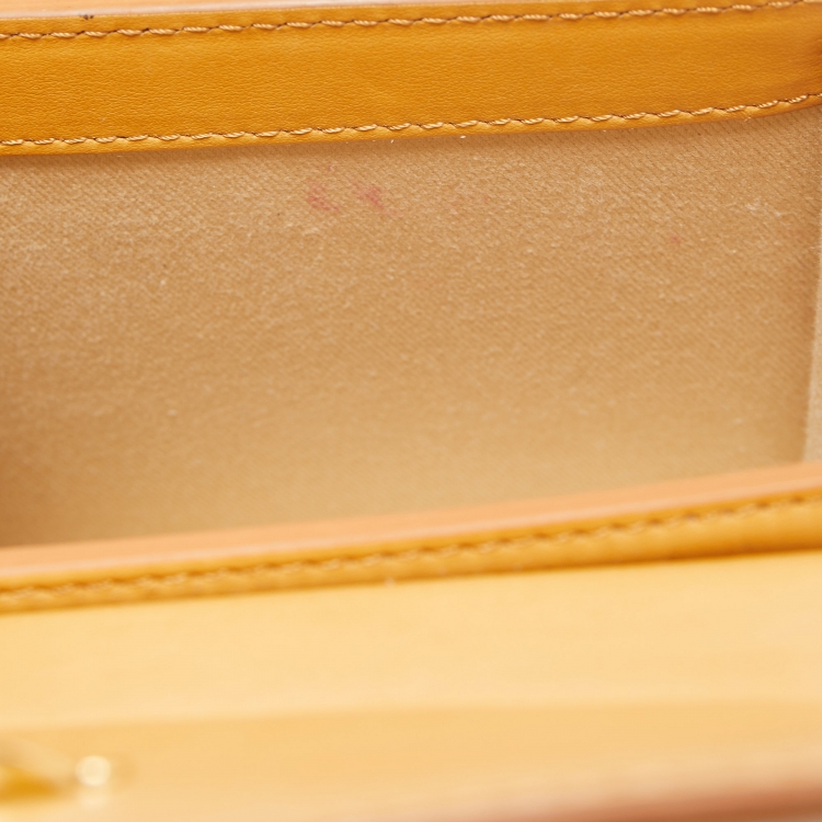 Pre Owned Jacquemus Tan Leather Le Chiquito Moyen Top Handle Bag