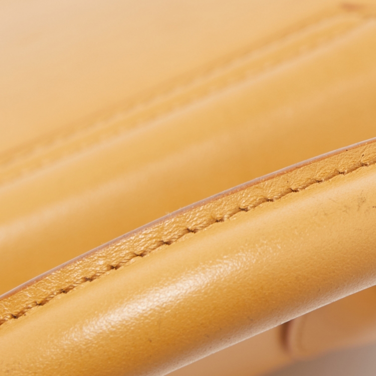 Pre Owned Jacquemus Tan Leather Le Chiquito Moyen Top Handle Bag