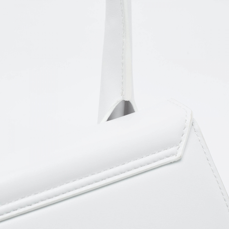 Pre Owned Jacquemus White Leather Le Chiquito Moyen Top Handle Bag