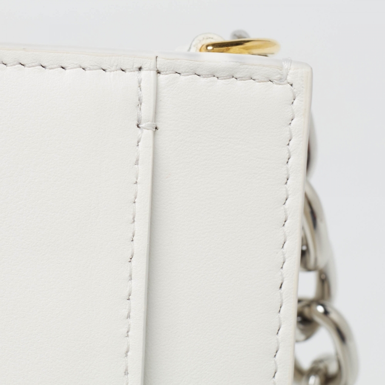 Pre Owned Jacquemus White Leather Le Ciuciu Shoulder Bag