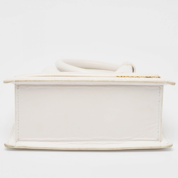 مملوكة مسبقًا Jacquemus White Leather Le Chiquito Noeud Top Handle Bag
