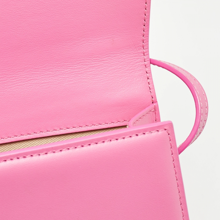 مملوكة مسبقًا Jacquemus Pink Leather Le Bambino Long Shoulder Bag
