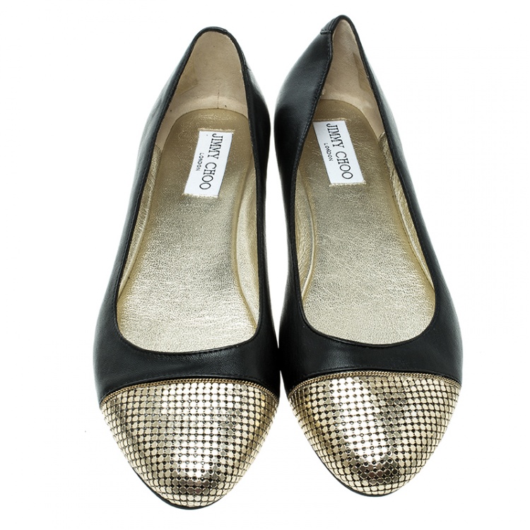 مملوكة مسبقًا Jimmy Choo Black Leather Waine Embellished Cap Toe Ballet Flats Size 40