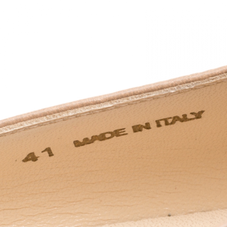 مملوكة مسبقًا Jimmy Choo Beige Leather Windsor Star Embellished Pointed Toe Flats Size 41