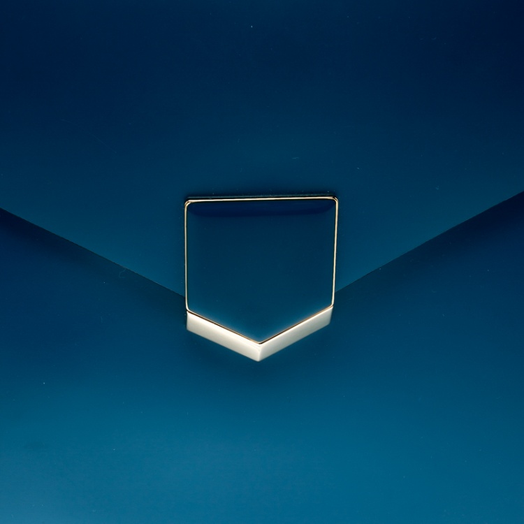 مملوكة مسبقًا Jimmy Choo Blue Leather Lockett Envelope Clutch