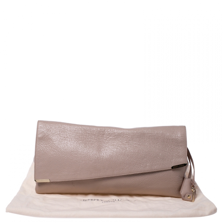 مملوكة مسبقًا Jimmy Choo Nude Patent Leather Flap Clutch