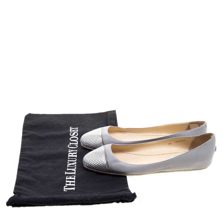 مملوكة مسبقًا Jimmy Choo Grey Leather Waine Ballet Flats Size 38