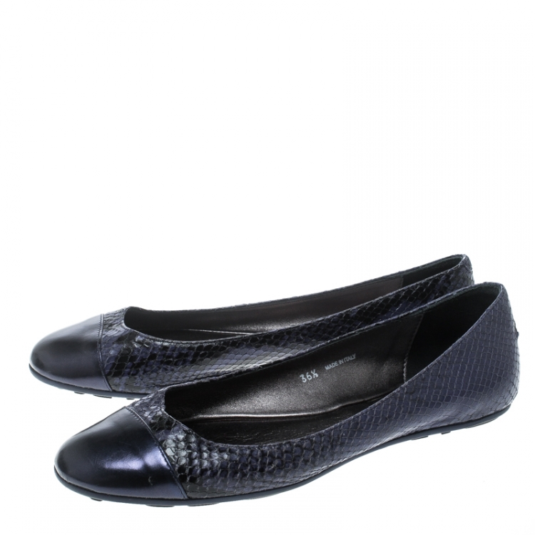 Pre Owned Jimmy Choo Blue Whirl Snake Embossed Leather Cap Toe Ballet Flats Size 36.5