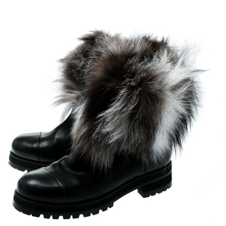 Pre Owned Jimmy Choo Black Leather With Fox Fur Dana Ankle Boots Size 39.5