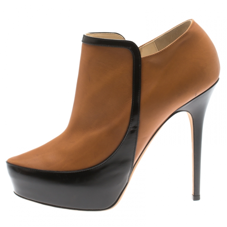 Pre Owned Jimmy Choo Brown And Black Leather Decoy Platform Ankle Boots Size 39.5