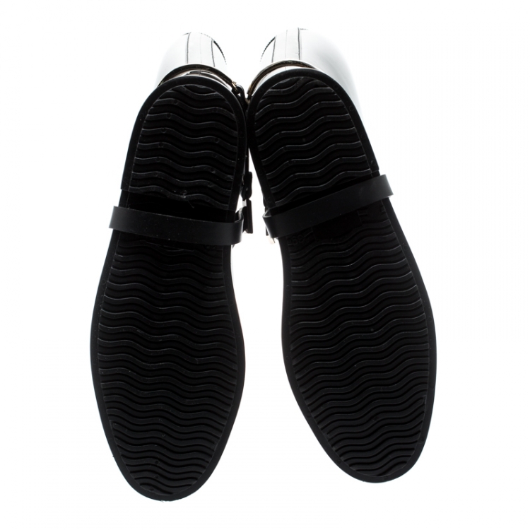 Pre Owned Jimmy Choo Black Rubber/PVC Chester Rain Boot Size 39