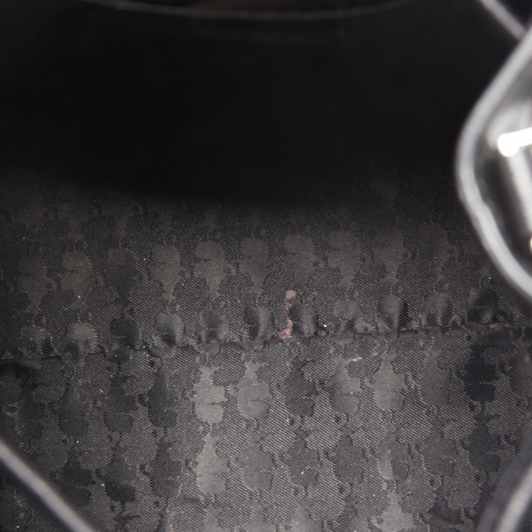مملوكة مسبقًا Karl Lagerfeld Black Leather K/Ikonik Bucket Bag