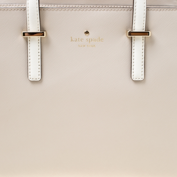 Pre Owned Kate Spade Beige/White Leather Small Cedar Street Hayden Top Handle Bag