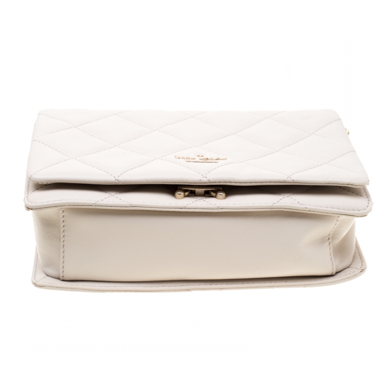 Pre Owned Kate Spade Off White Quilted Leather Emerson Place Vivenna Shoulder Bag