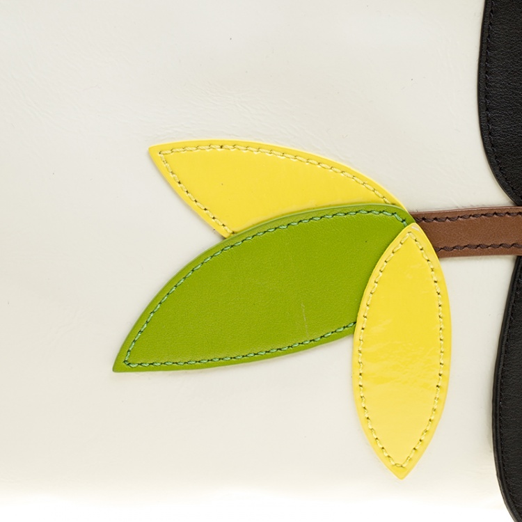 Pre Owned Kate Spade White Patent Leather Toucan Bird Clutch