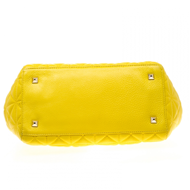 مملوكة مسبقًا Kate Spade Yellow Quilted Leather Sedwick Place Satchel 