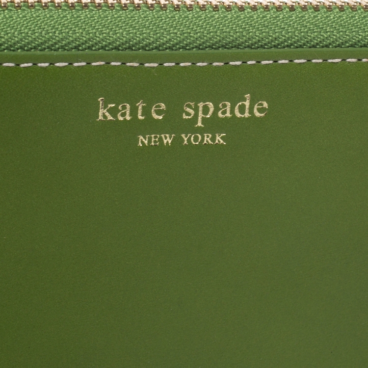 Pre Owned Kate Spade Green Leather Small Zip Around Wallet