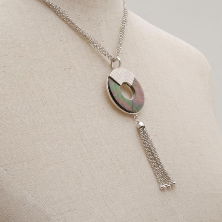 مملوكة مسبقًا KENZO MOP Silver Necklace