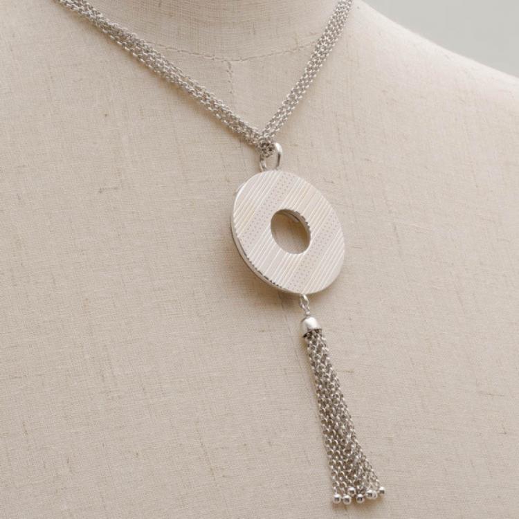 مملوكة مسبقًا KENZO MOP Silver Necklace