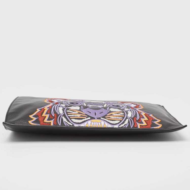 Pre Owned Kenzo Black Tiger Embroidered Leather Zip Flat Pouch
