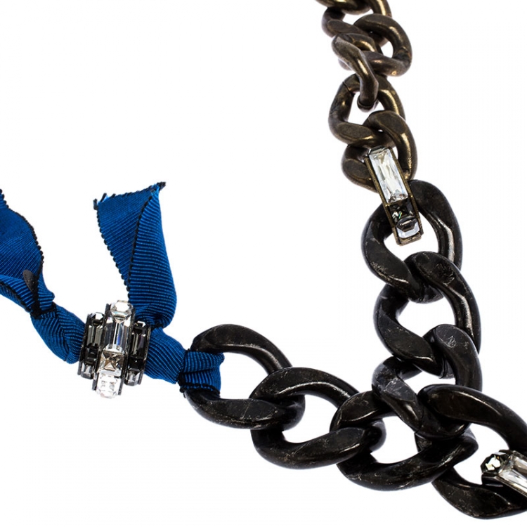 مملوكة مسبقًا Lanvin Two Tone Chain Crystal Embellished Cabochon Pendant Ribbon Necklace