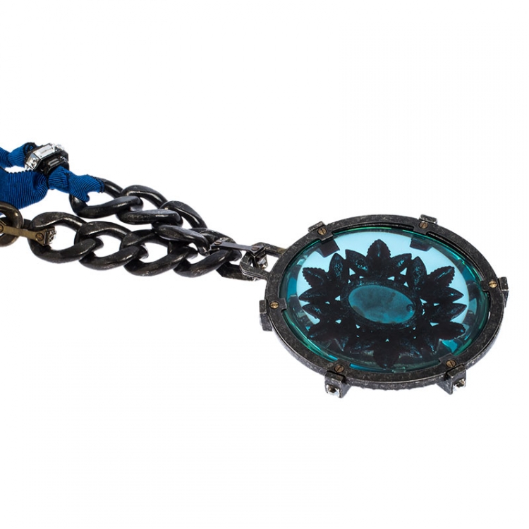 مملوكة مسبقًا Lanvin Two Tone Chain Crystal Embellished Cabochon Pendant Ribbon Necklace