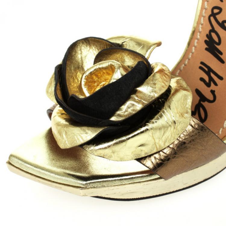 Pre Owned Lanvin Frame Wedge Metallic Leather Flower Embellished Sandals Size 36